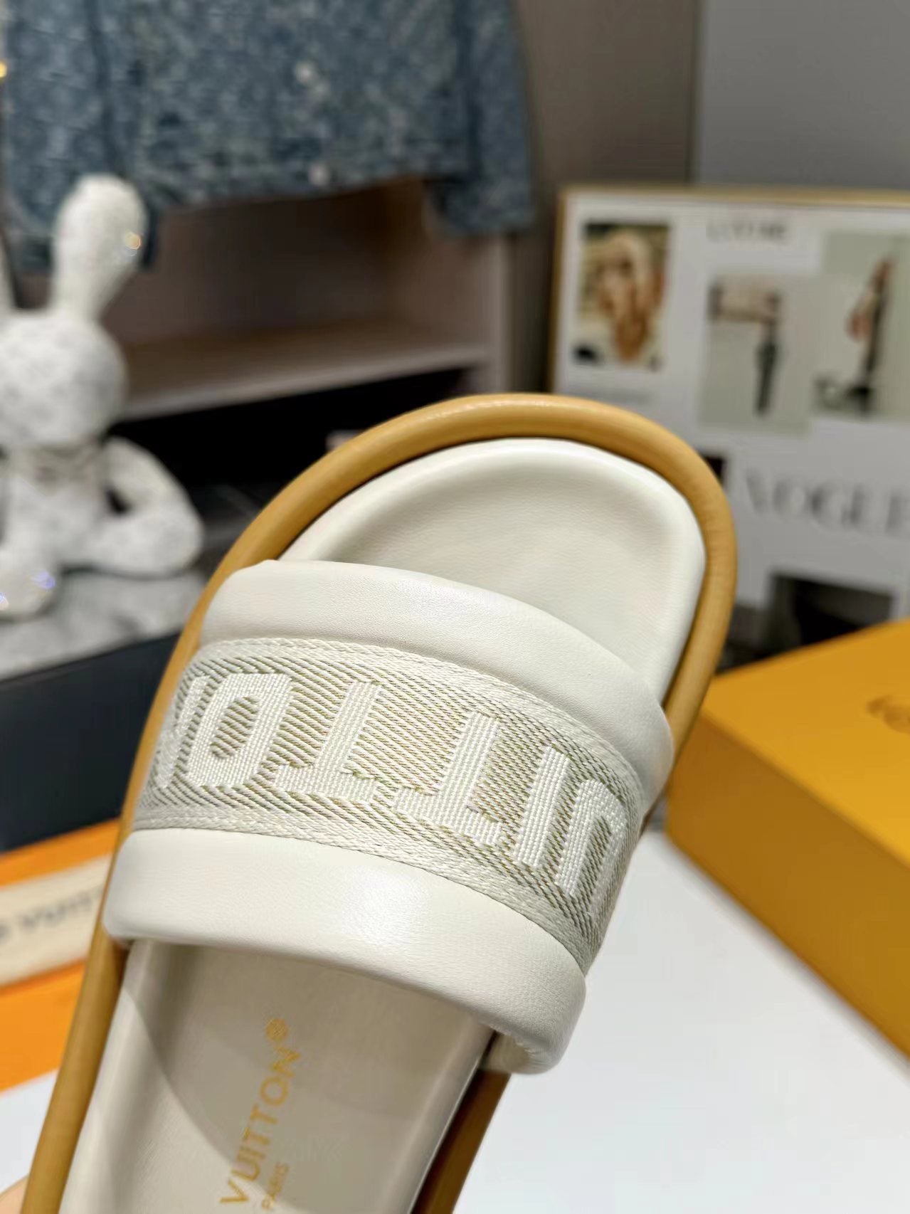 Louis Vuitton bliss flat mule cream canvas calfskin