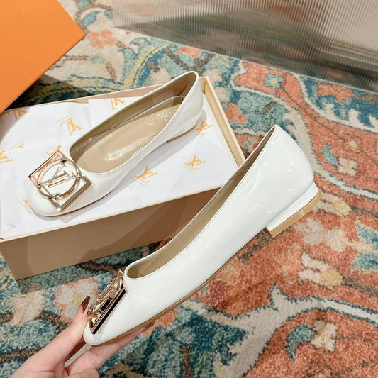 Louis Vuitton Shake Flat Ballerina White Lambskin