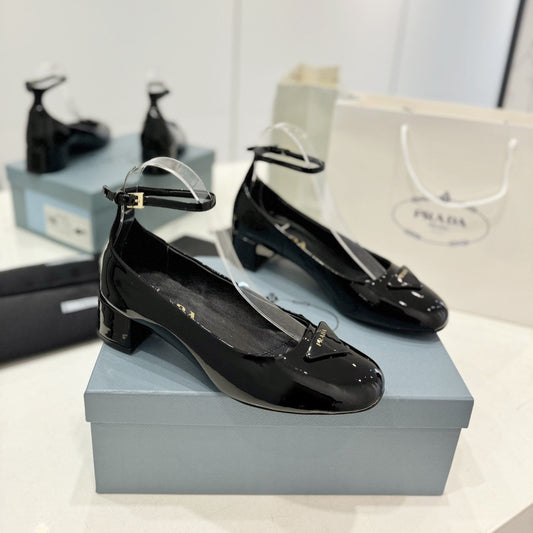 PRADA Pumps 40 Square Sole Black Patent Leather