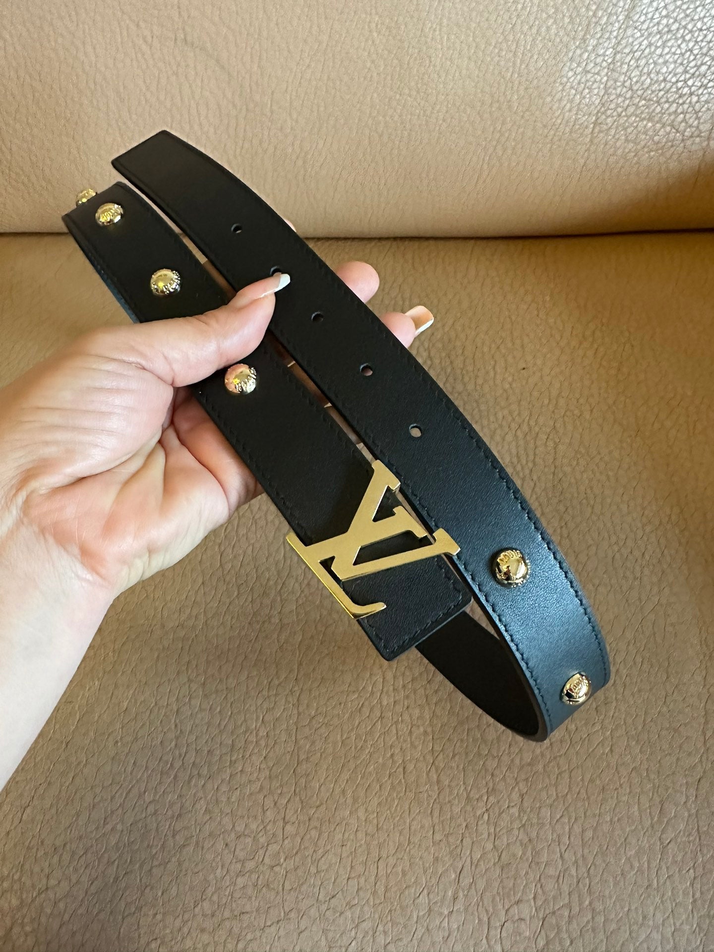 Louis Vuitton Initiales Studs 30mm Reversible Belt Gold Buckle Black Leather