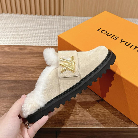Louis Vuitton Cosy Flat Comfort Clog Beige Fur Lining Suede