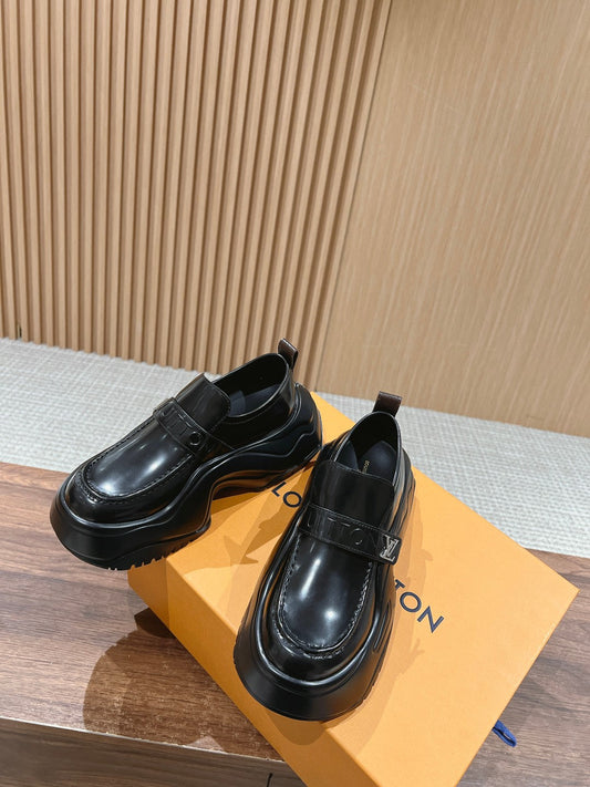 Louis Vuitton Archlight 2.0 Platform Loafer 60mm Glossy Black Calfskin