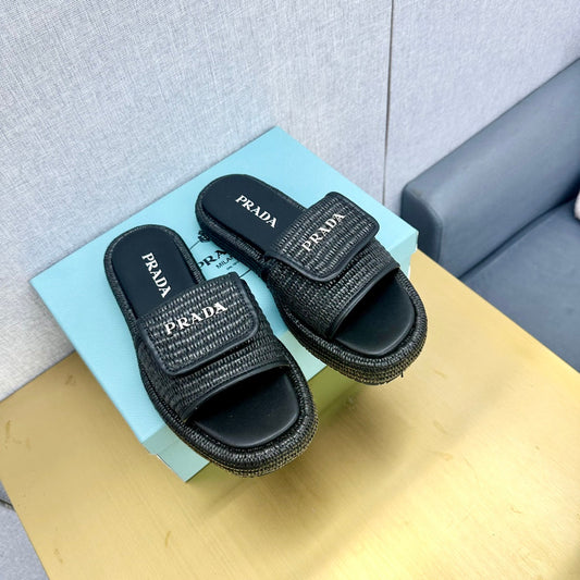PRADA Crochet Mule 20 Black