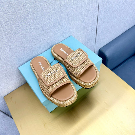 PRADA Crochet Mule 20 Beige