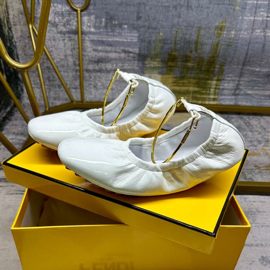 FENDI FENDI FILO BALLET IN WHITE LAMBSKIN WITH GOLD HARDWARE