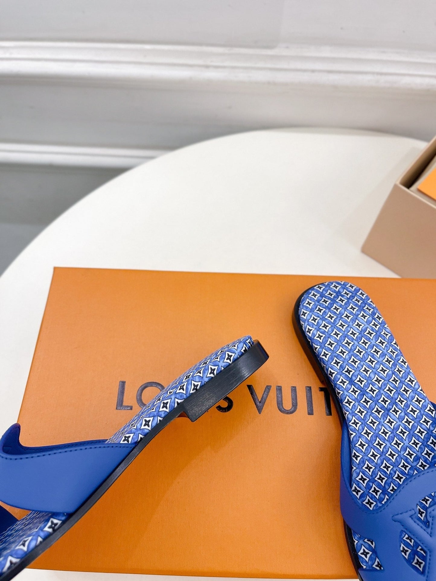 Louis Vuitton sandal isola flat mule blue calfskin star monogram