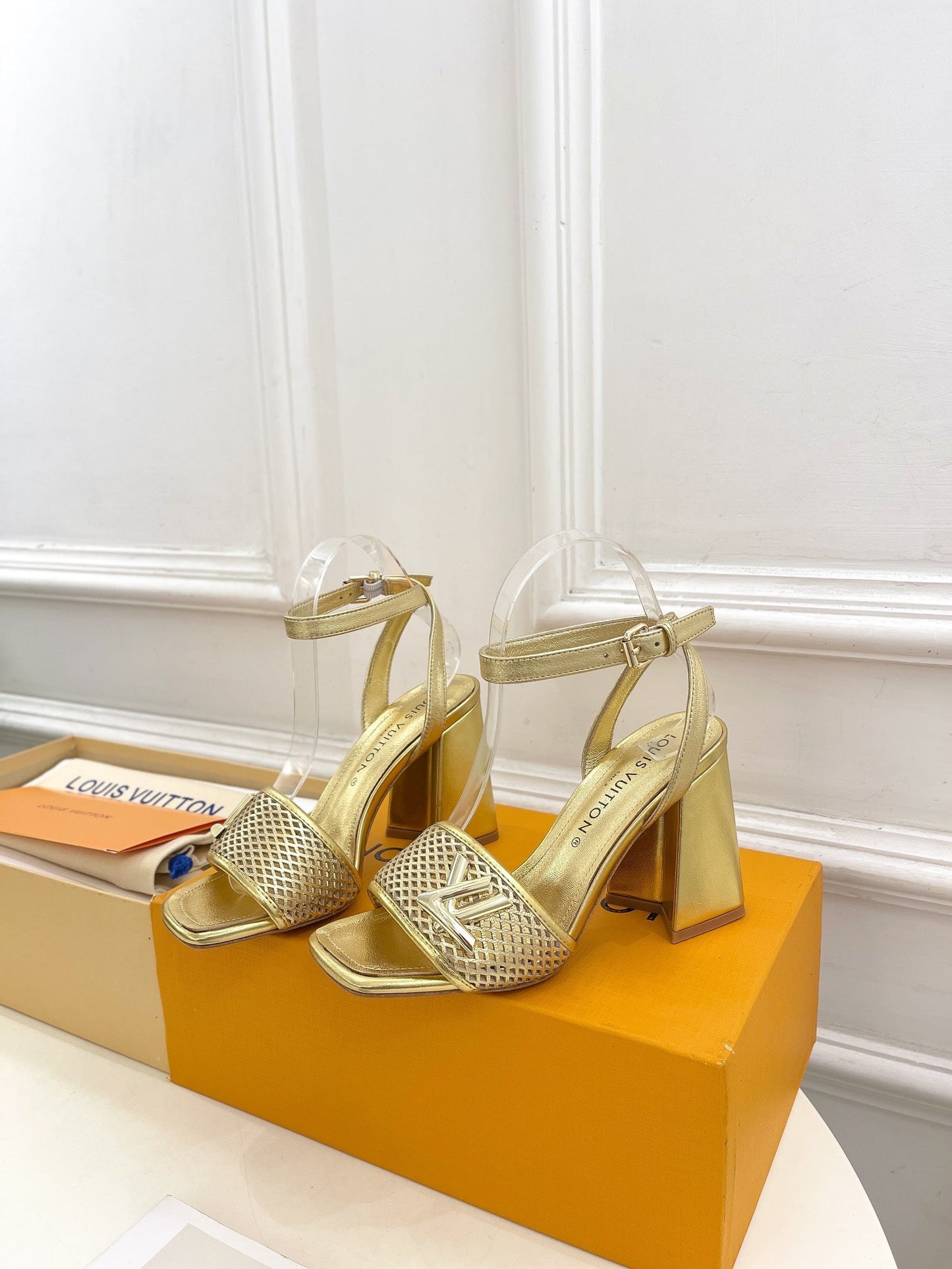 Louis Vuitton shake platform 90 gold metalic calfskin