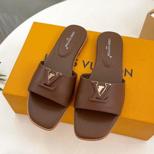 Louis Vuitton capri flat mule chocolate calfskin