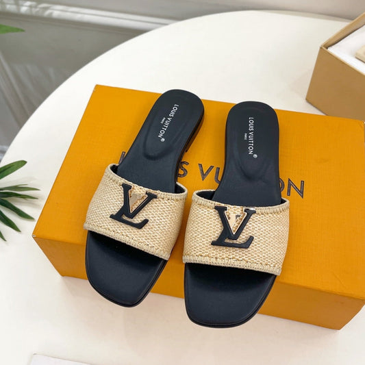 Louis Vuitton capri flat mule beige raffia black calfskin