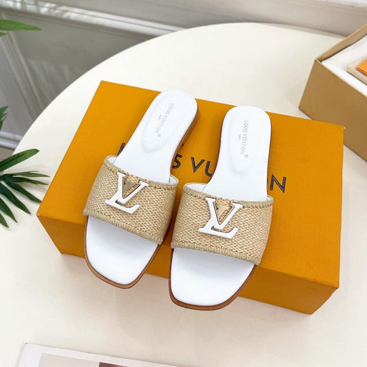 Louis Vuitton capri flat mule beige raffia white calfskin