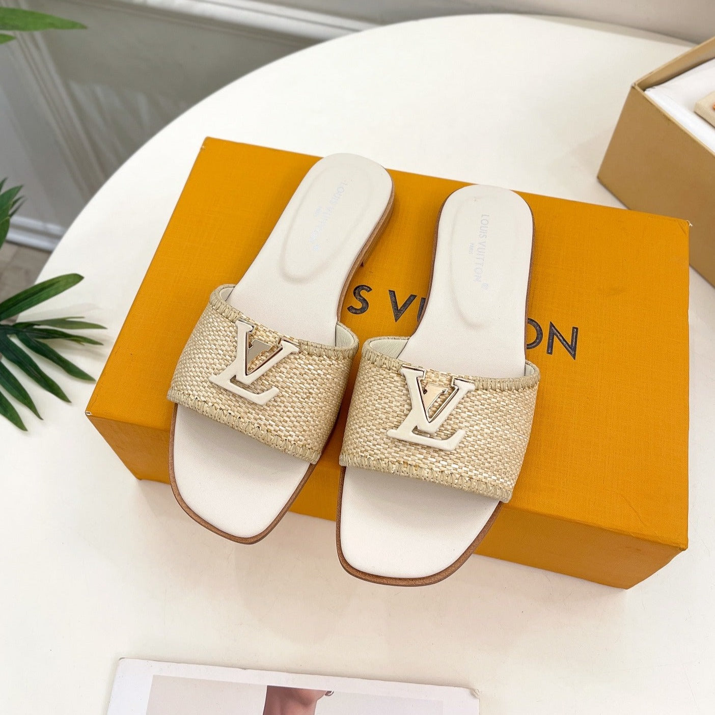 Louis Vuitton capri flat mule beige raffia cream calfskin