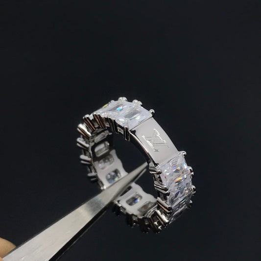 Louis Vuitton LOGO SILVER DIAMOND RING