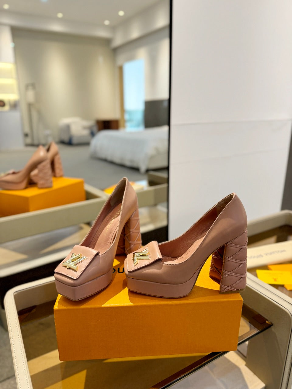 Louis Vuitton Shake Pump 120mm Nude Pink Cowhide